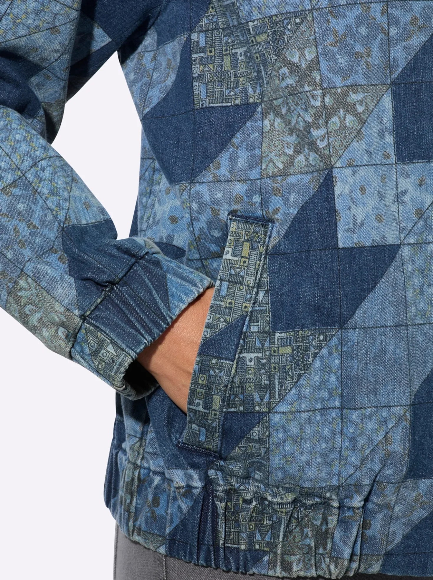 Jeansjacke in Patchwork-Optik