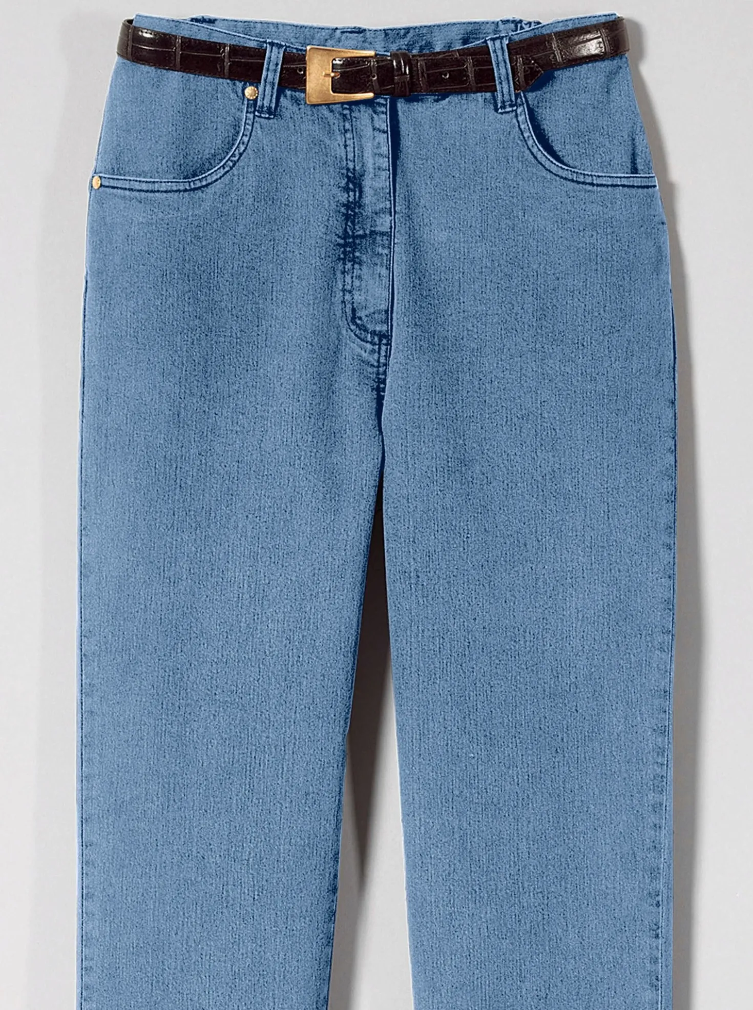 Jeans mit abgerundeten Taschen
