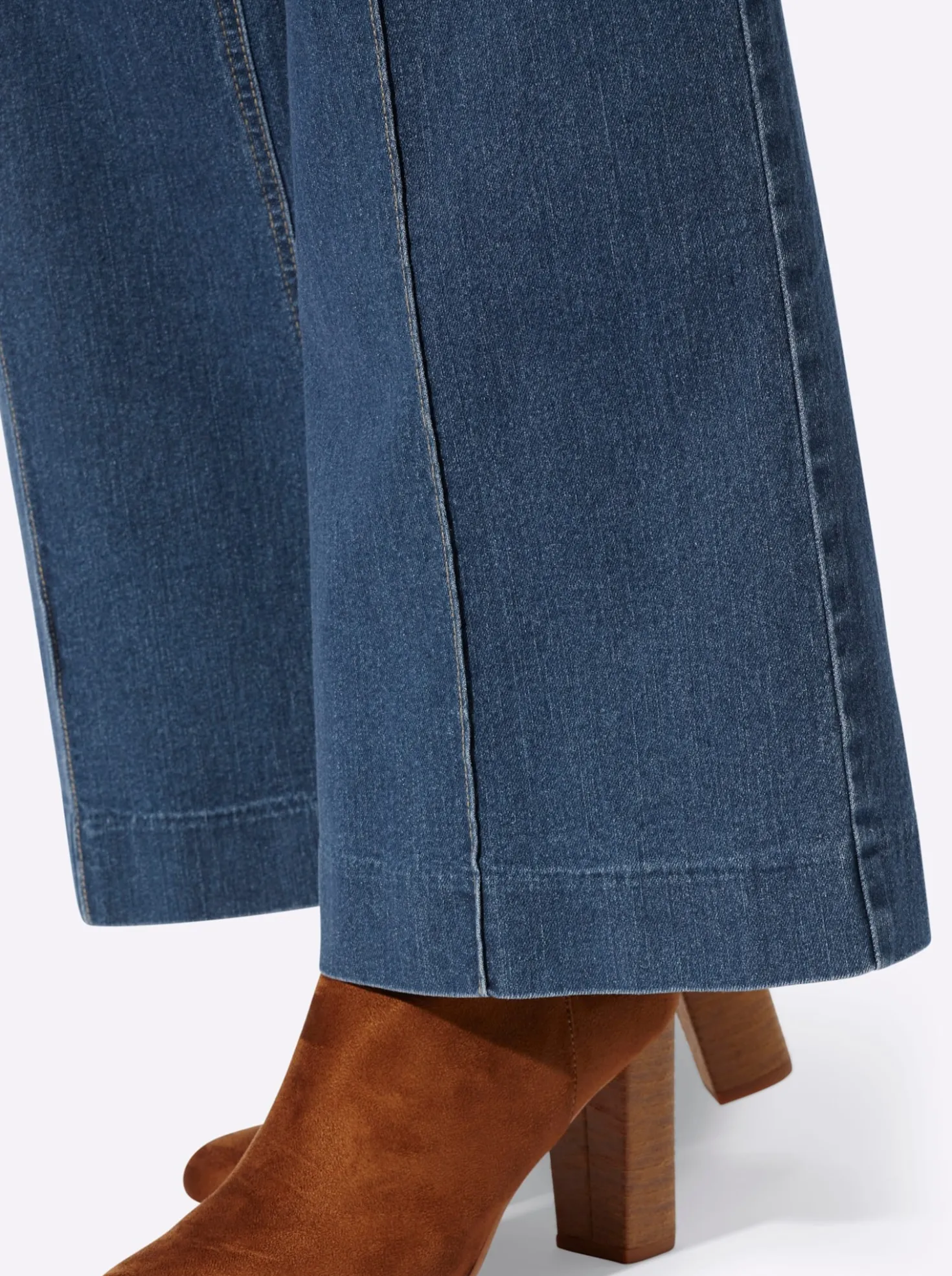 Jeans mit Biese vorne
