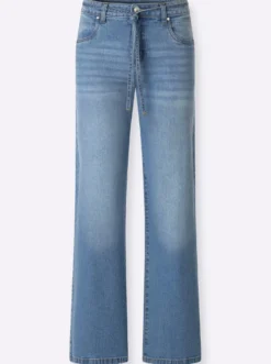 Jeans mit Bindegürtel