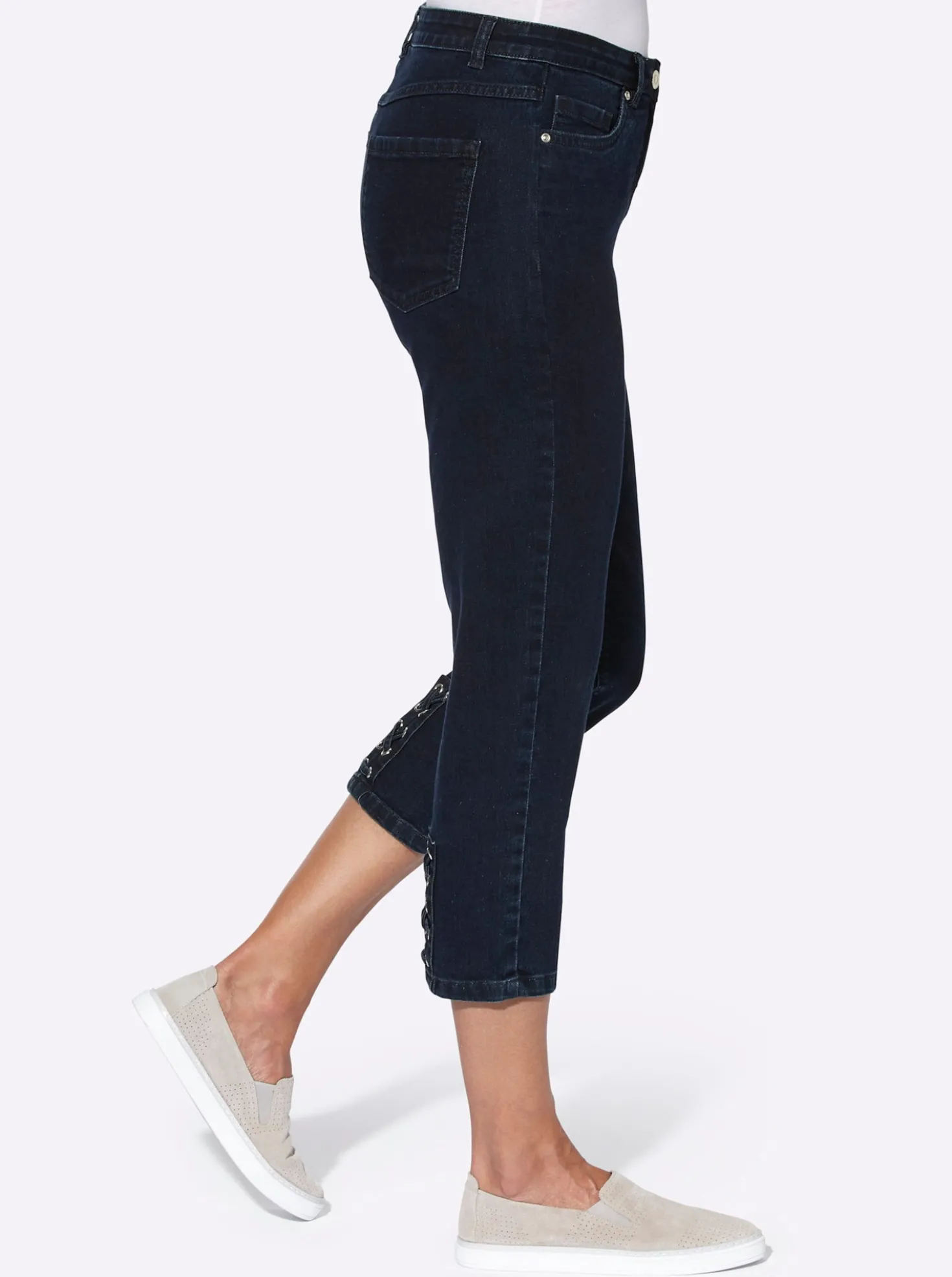 3/4-Jeans mit Bändchen-Verzierung