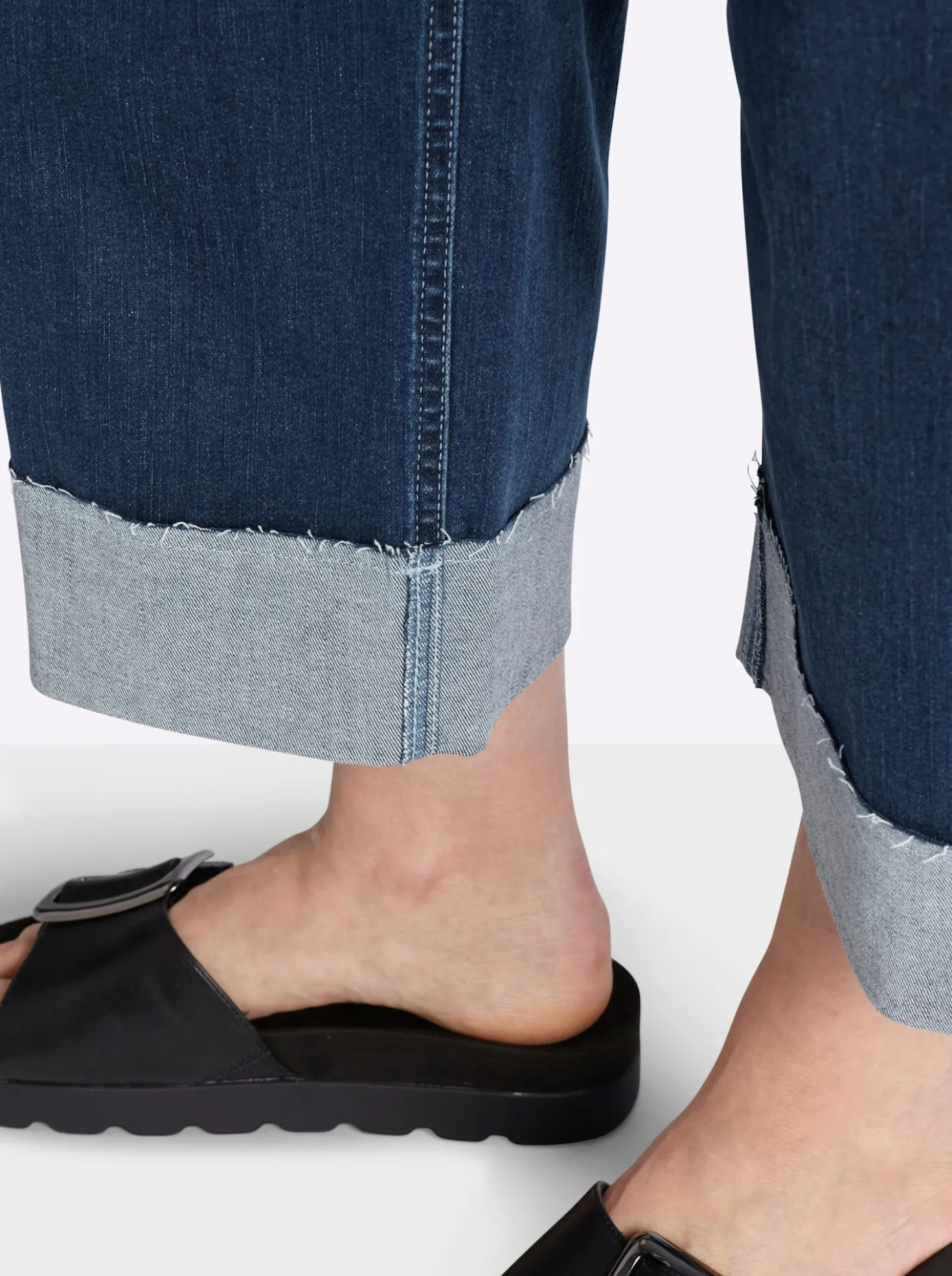 7/8-Jeans mit breitem Saum-Umschlag