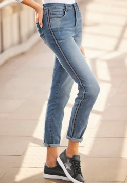 Jeans mit Galonstreifen