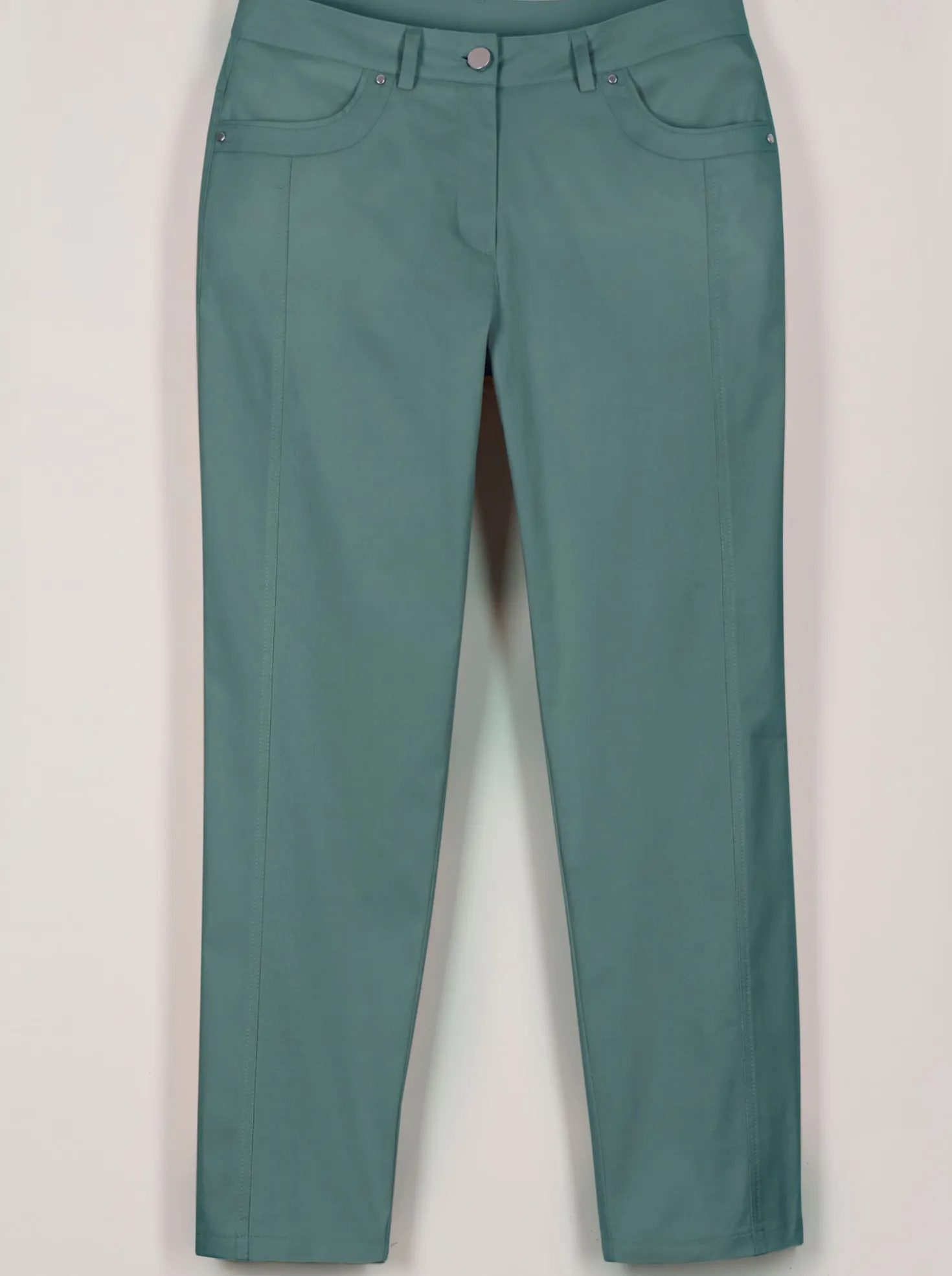 7/8-Jeans mit optisch streckenden Nähten