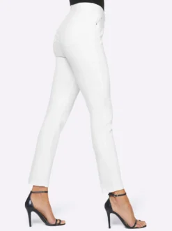 7/8-Jeans mit Push-up-Effekt