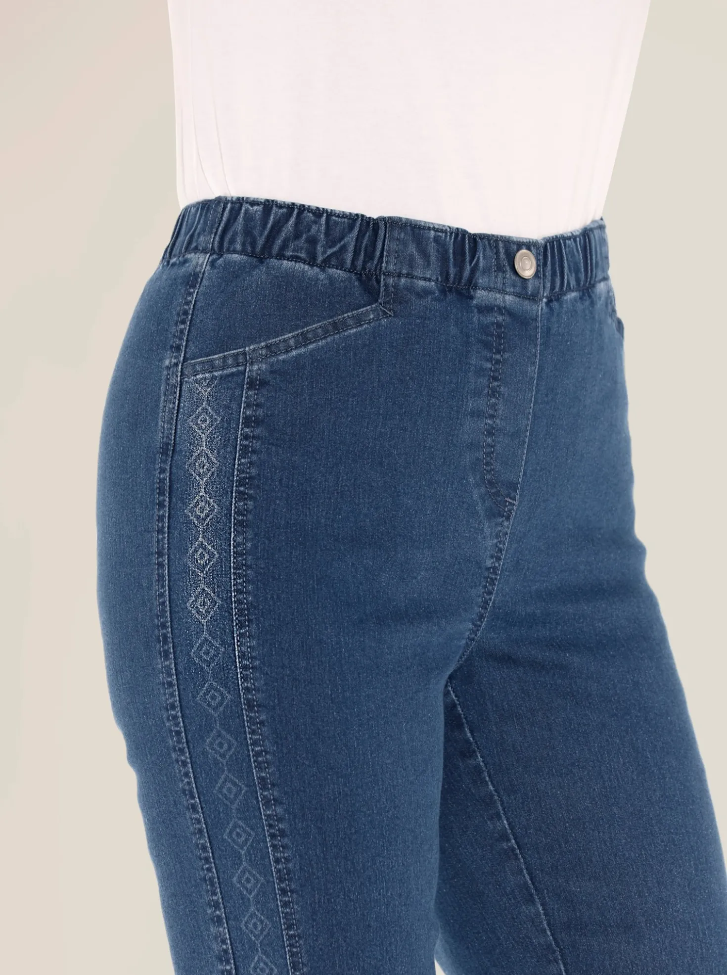 Jeans mit Reißverschluss-Blende