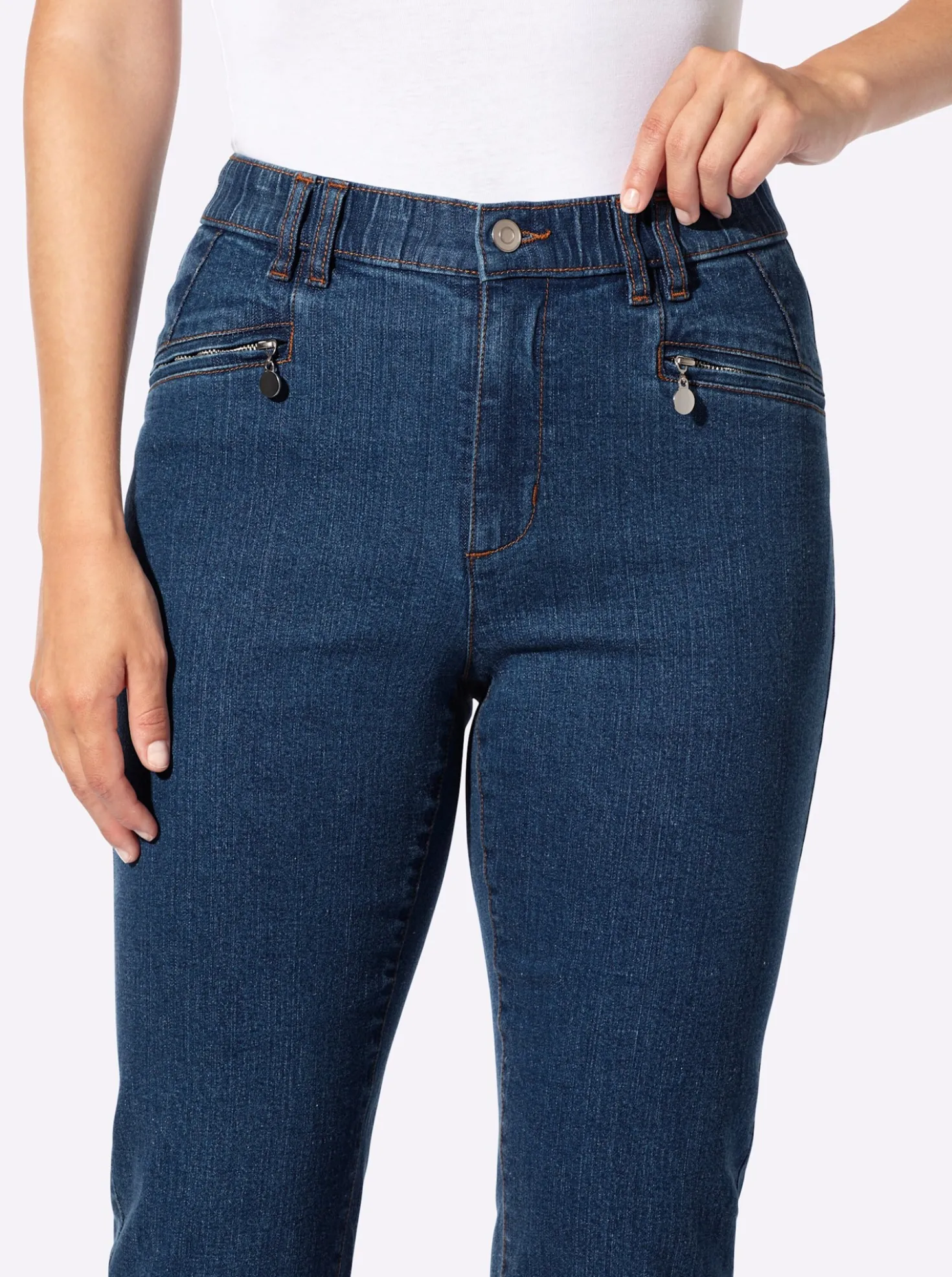 Jeans mit Reißverschluss-Taschen