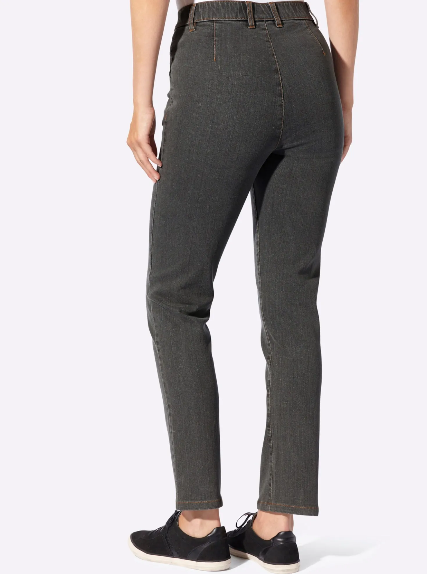 Jeans mit Reißverschluss-Taschen