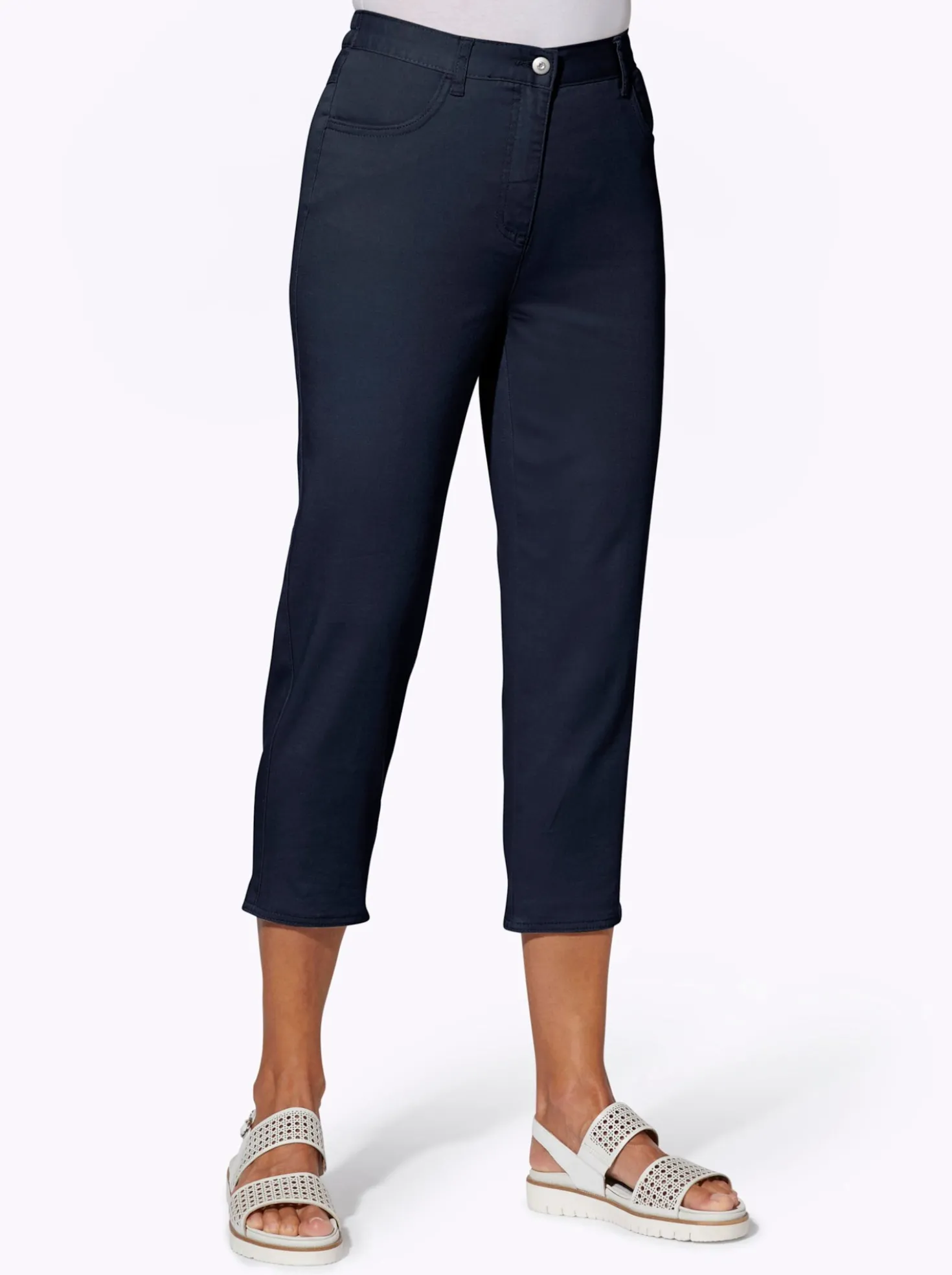 7/8-Jeans mit Schmuckknöpfen