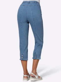 7/8-Jeans mit Schmuckknöpfen