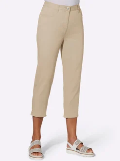 7/8-Jeans mit Schmuckknöpfen