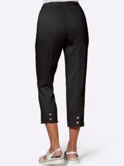 7/8-Jeans mit Schmuckknöpfen