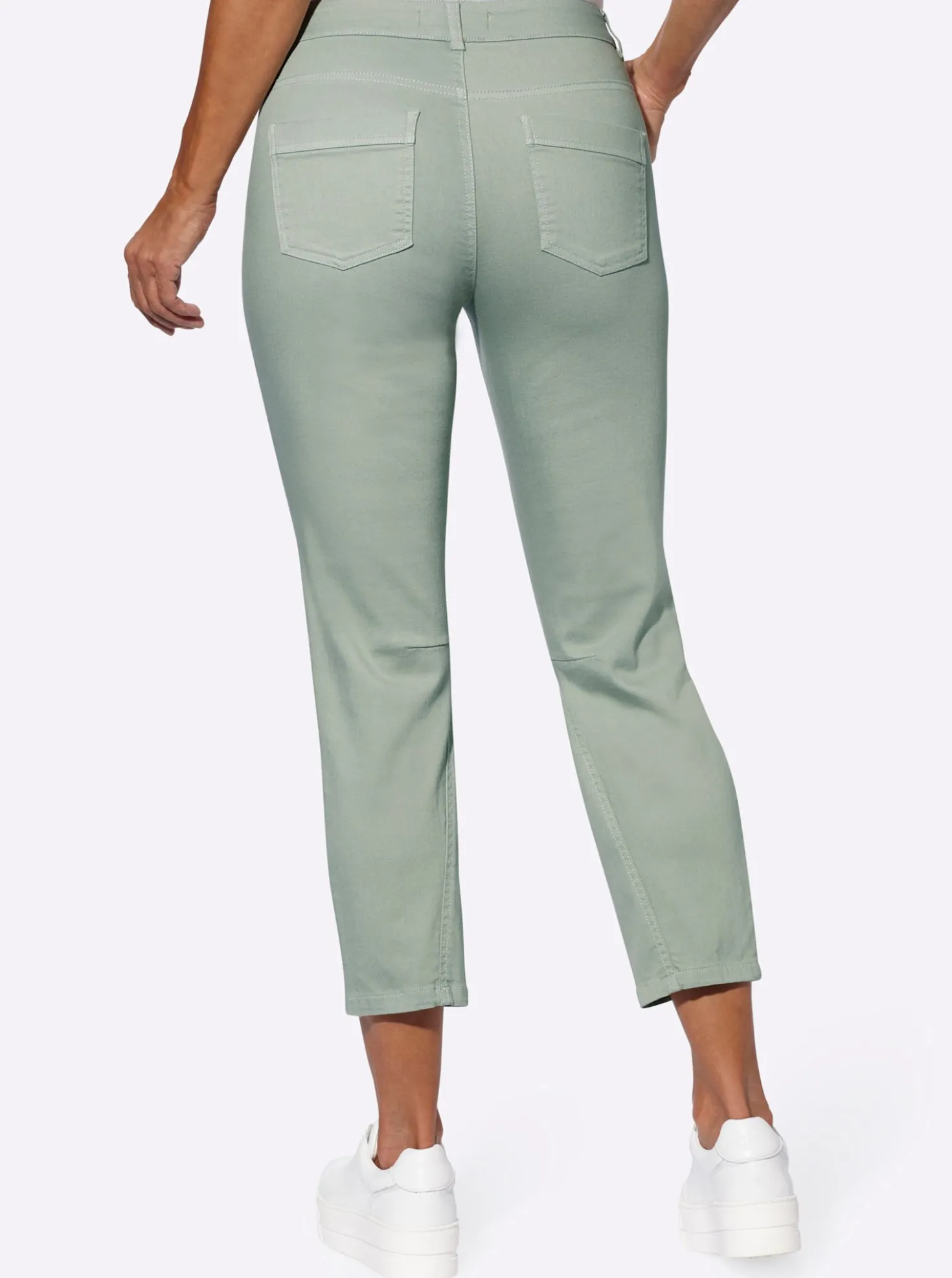 7/8-Jeans mit seitlicher Tasche