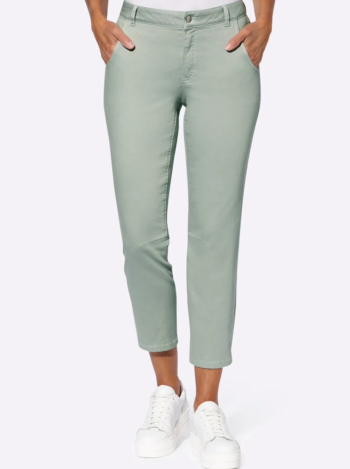 7/8-Jeans mit seitlicher Tasche