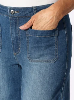 Jeans mit Steppnähten, kontrastfarben