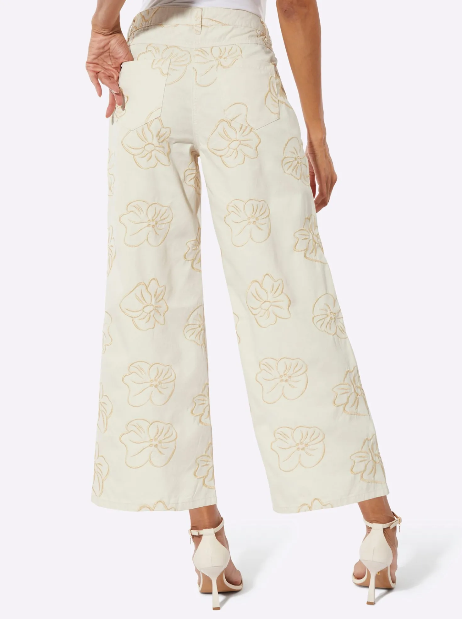 7/8-Jeans mit Stickerei rundum