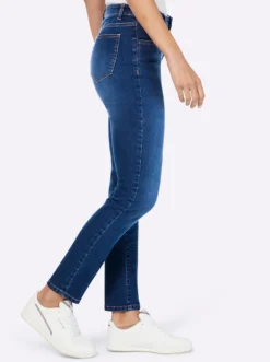 Jeans mit Teilnungsnähten