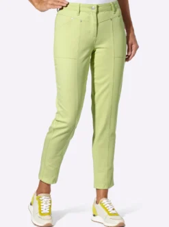 Jeans mit v-förmigem Sattel