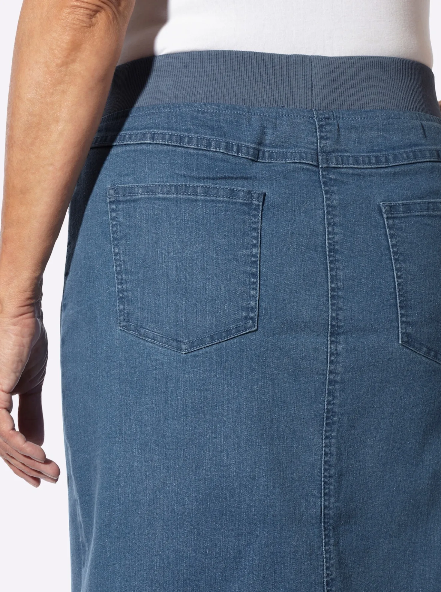 Jeansrock mit geripptem Dehnbund