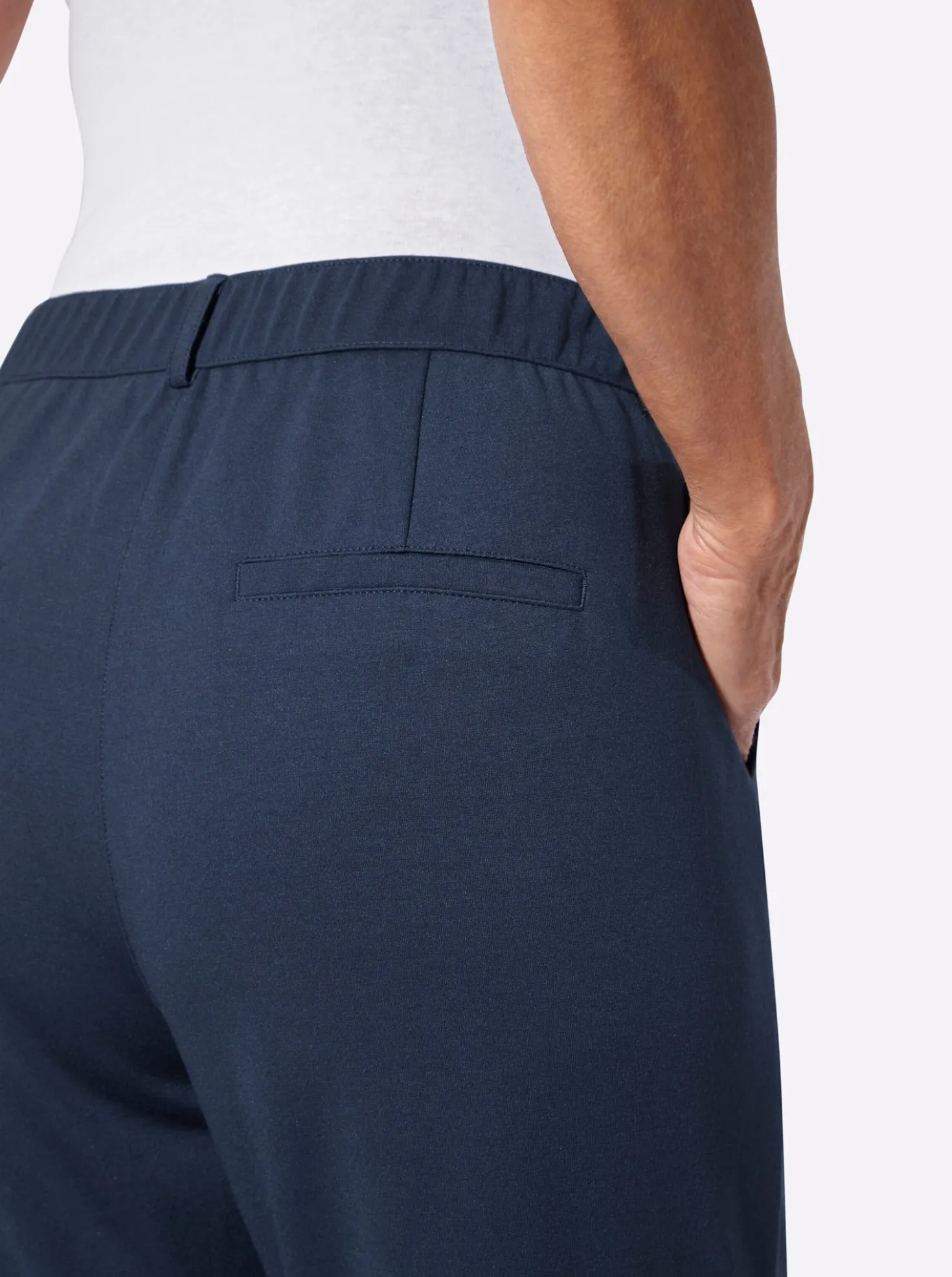 Jerseyhose mit Dehnbund hinten