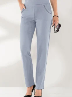 Jerseyhose mit Ziersteinchen an den Taschen