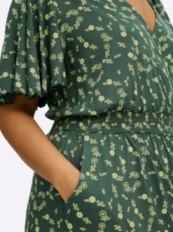 Jerseykleid mit Flügelärmeln
