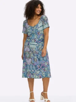 Jerseykleid mit herzförmigem Ausschnitt