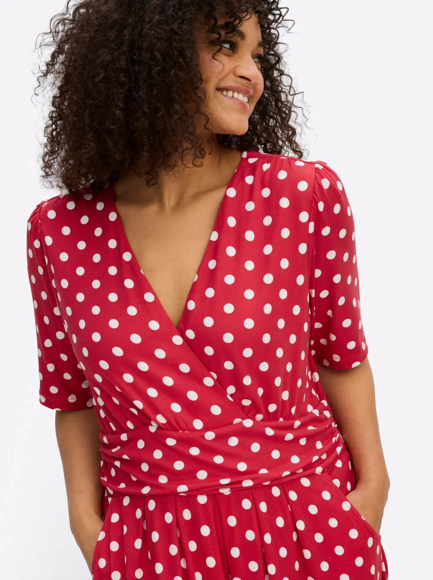 Jerseykleid mit Polka-Dots