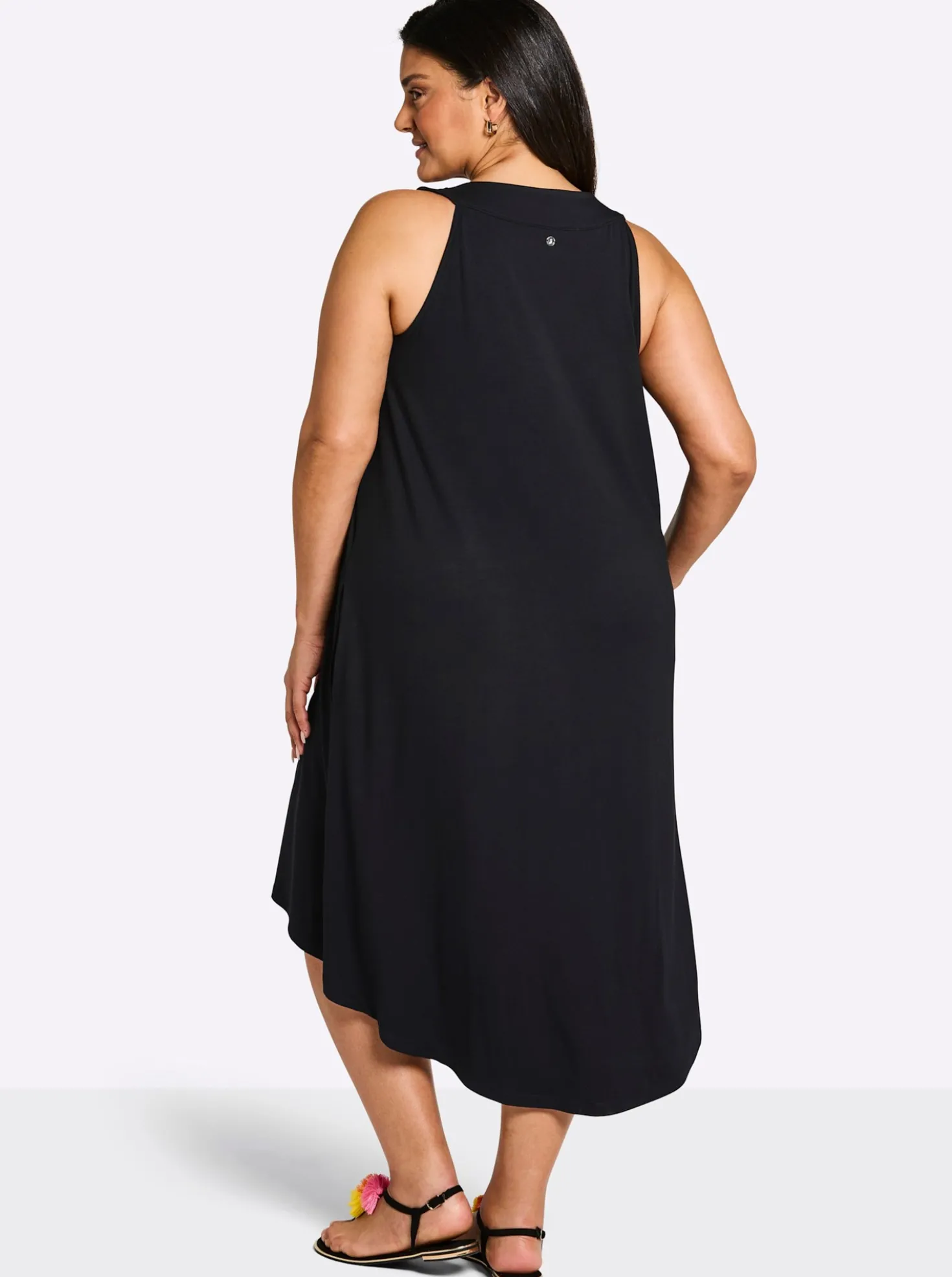 Jerseykleid mit raffiniertem Ausschitt