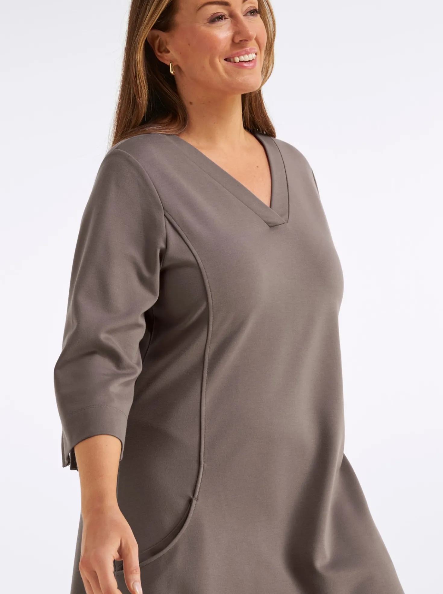 Jerseykleid mit Teilungsnähten