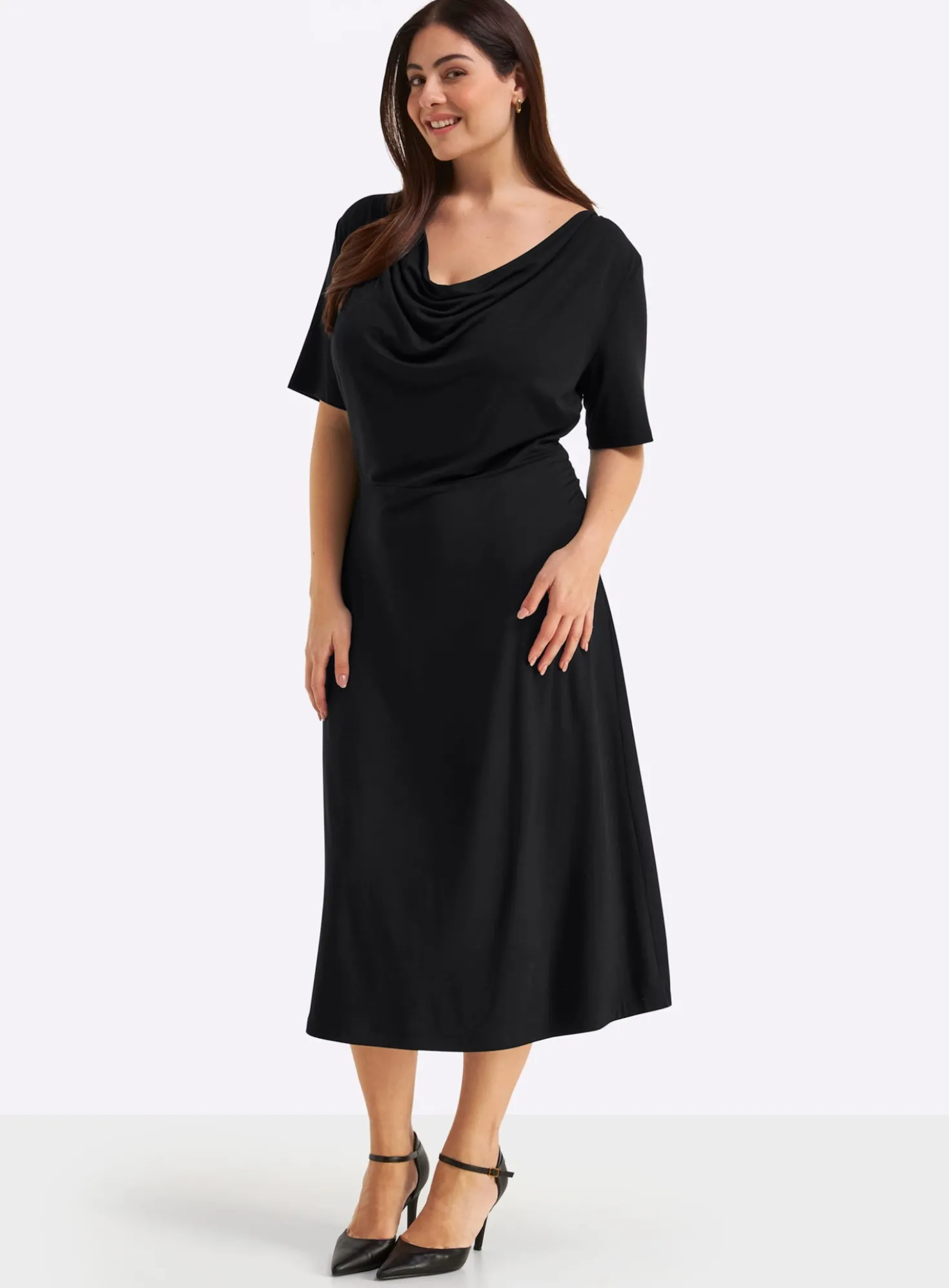 Jerseykleid mit Wasserfall-Ausschnitt