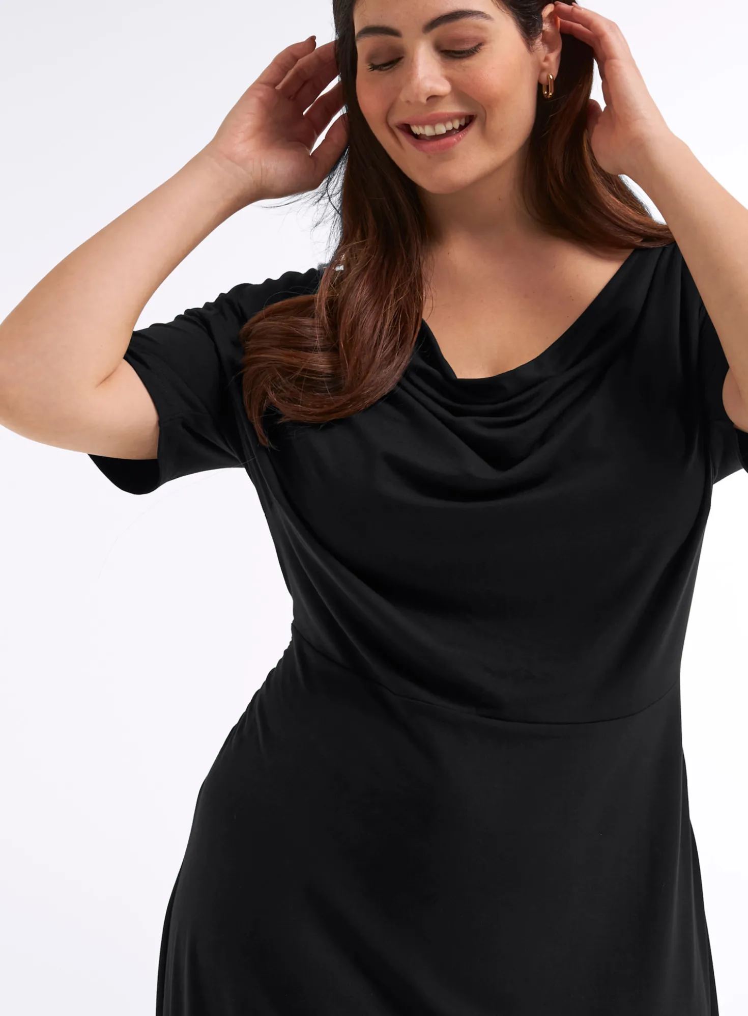 Jerseykleid mit Wasserfall-Ausschnitt