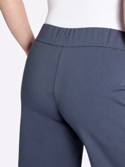Jogg Pants aus elastischem Jersey