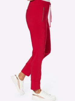 Jogg Pants mit Passformsattel hinten