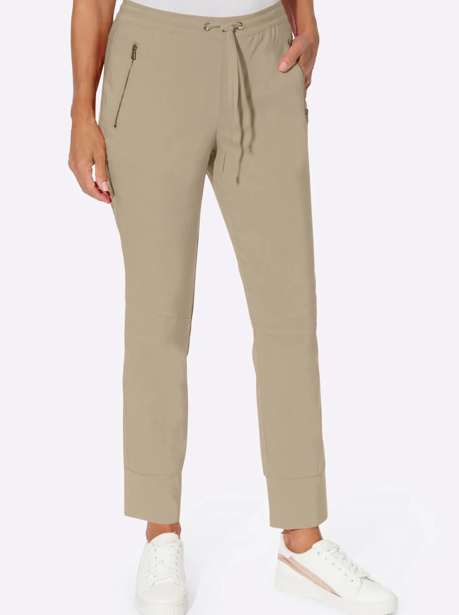 Jogg Pants mit Passformsattel hinten