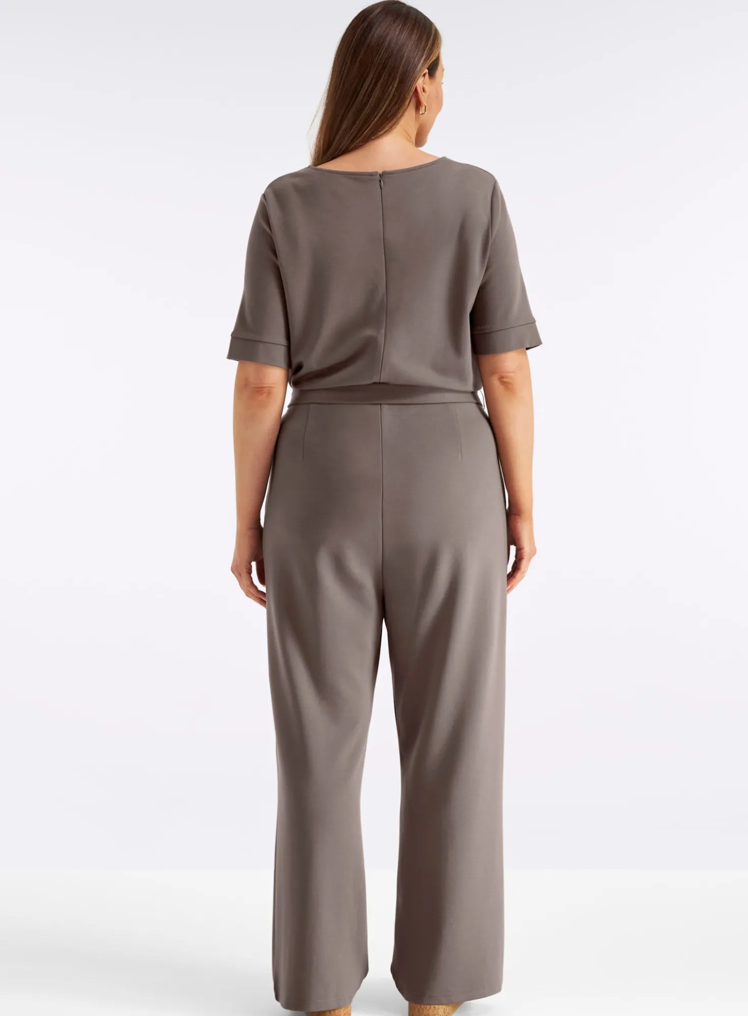 Jumpsuit mit Bindegürtel