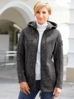 Kapuzenfleecejacke mit Umlegekragen