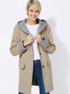 Kapuzenjacke in Woll-Optik