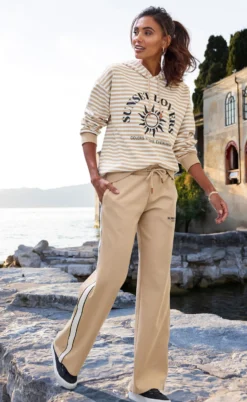Kapuzenpullover