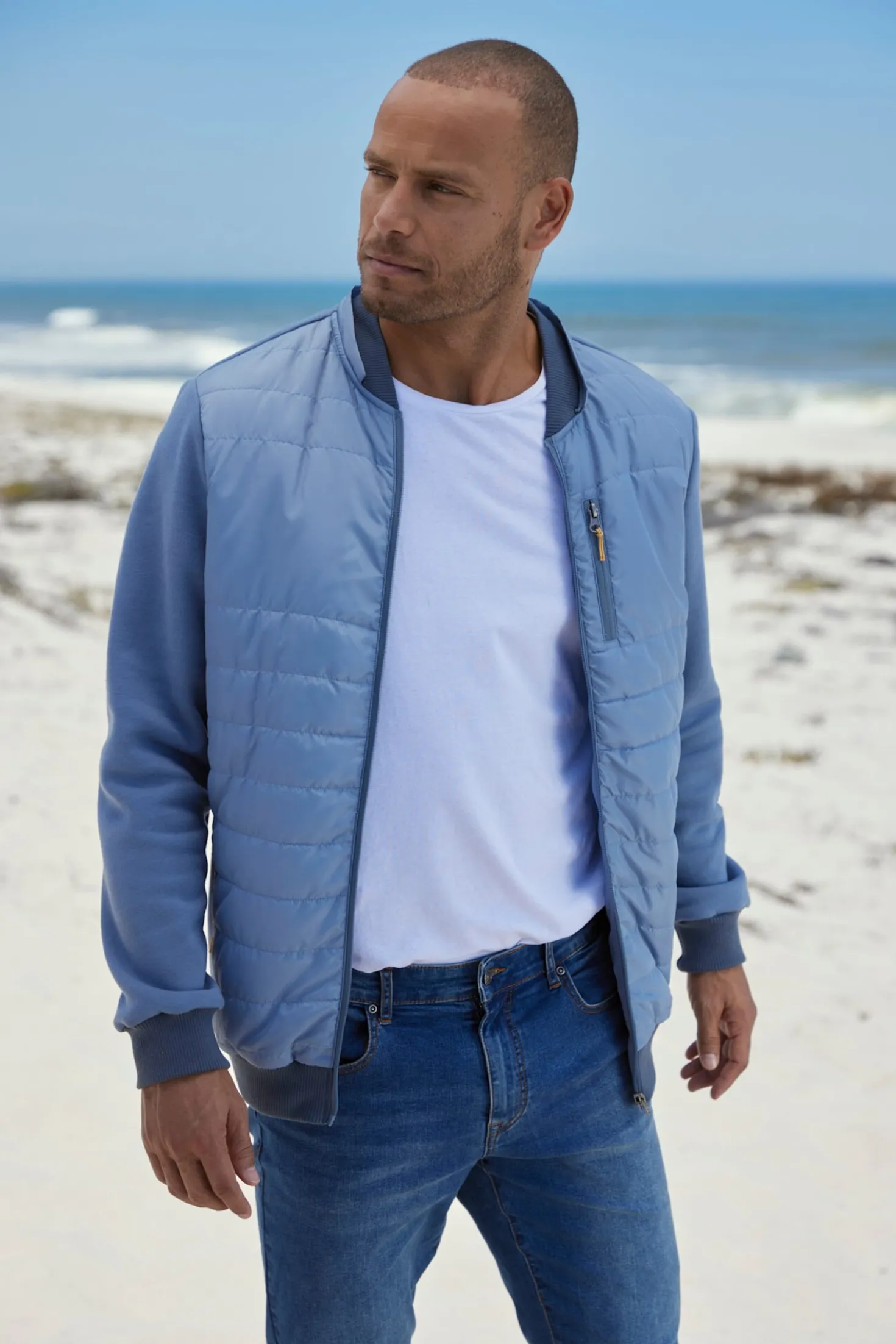 Kapuzensweatjacke