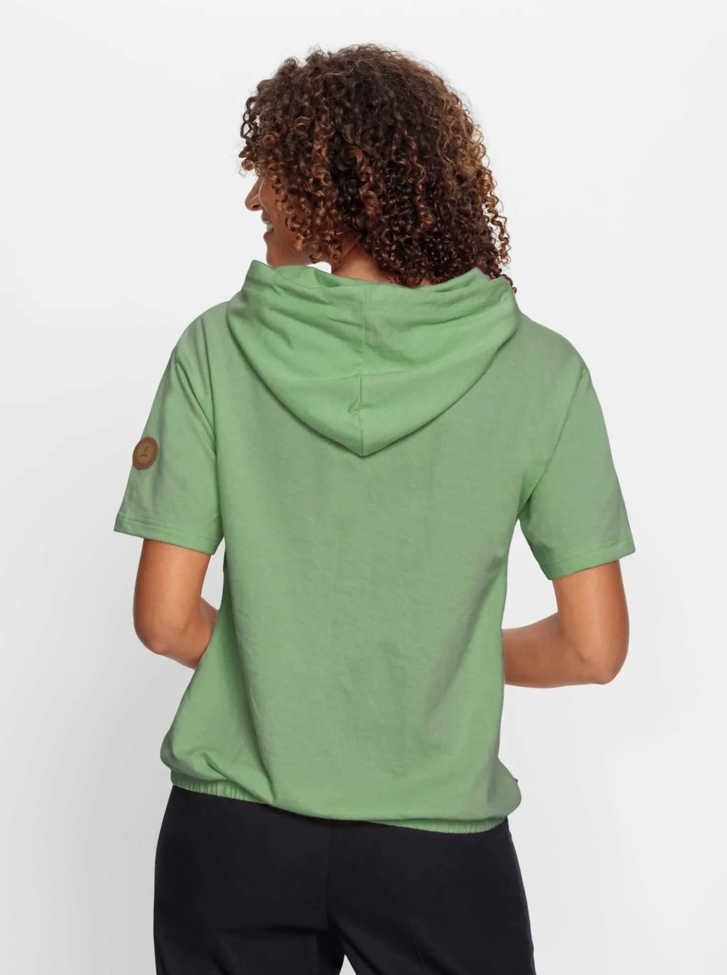Kapuzensweatshirt mit elastischem Saum