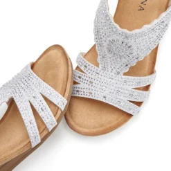 Keilsandalette