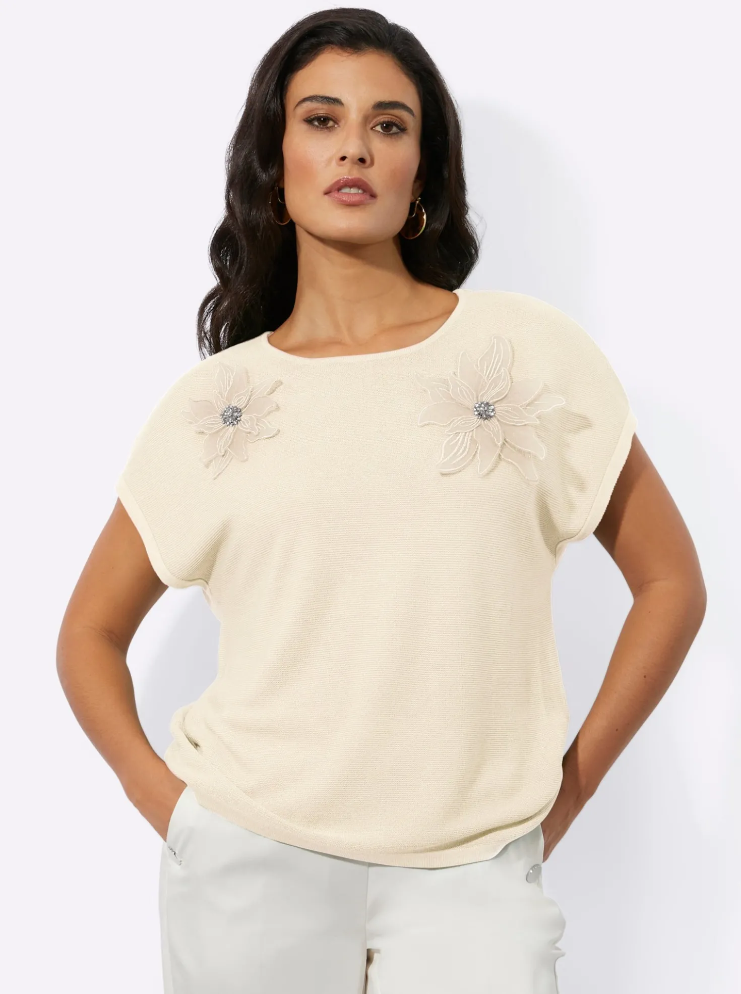 Kurzarmpullover im wertigen Material-Mix