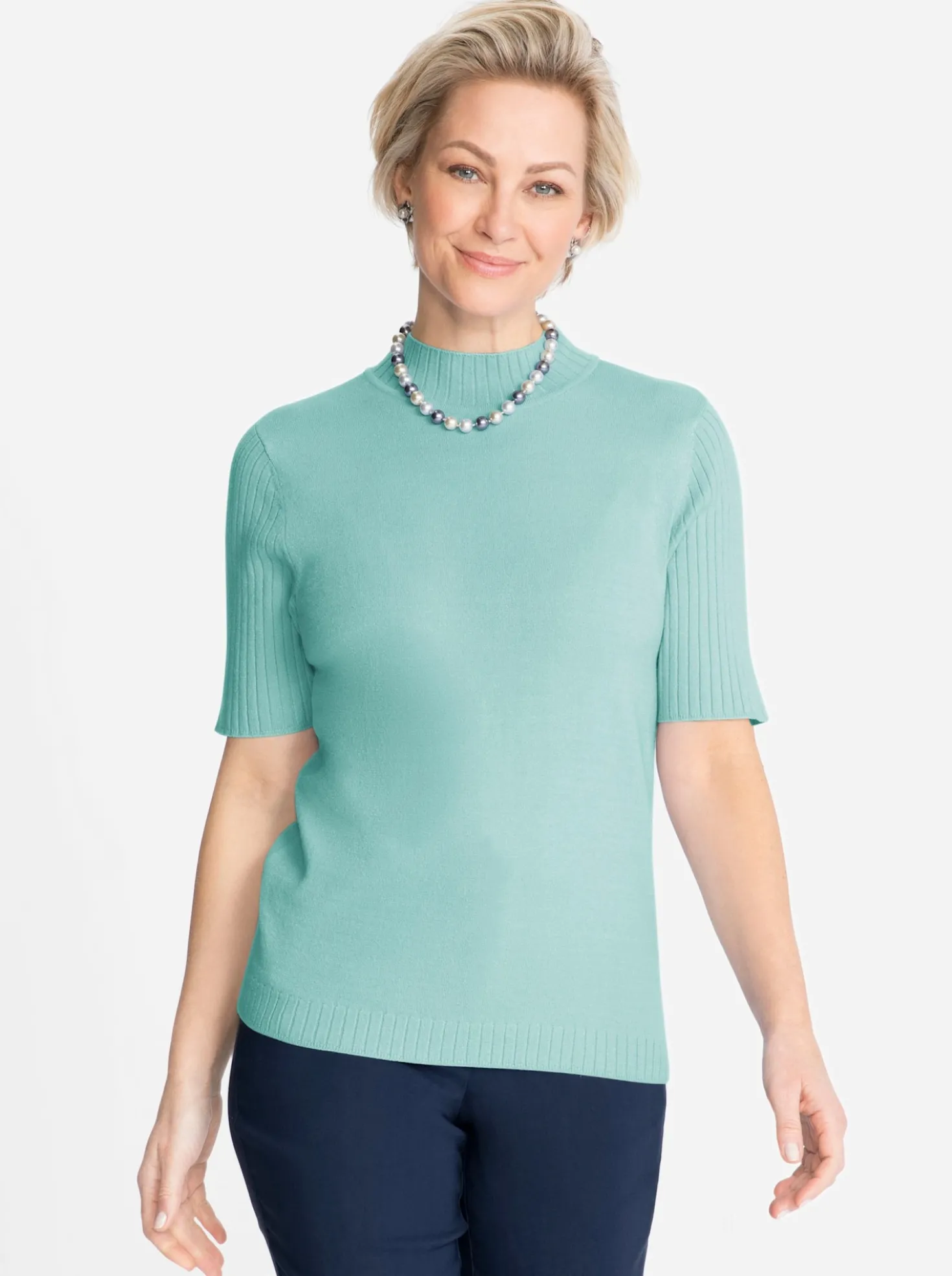 Kurzarmpullover mit geripptem Kragen