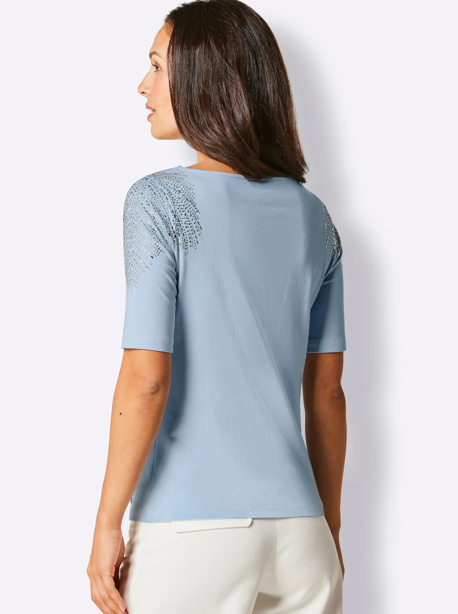 Kurzarmshirt im geschmeidigen Materialmix