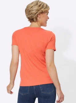 Kurzarmshirt in elastischer Ripp-Qualität