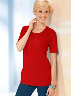 Kurzarmshirt in taillierter Form