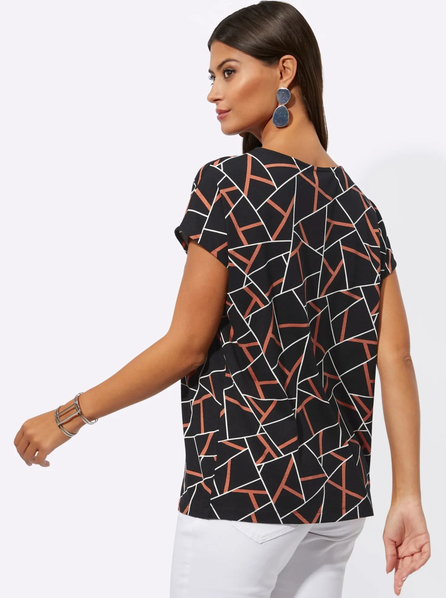 Kurzarmshirt mit grafischem Dessin
