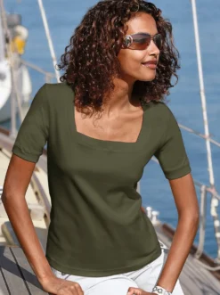 Kurzarmshirt mit Karree-Ausschnitt