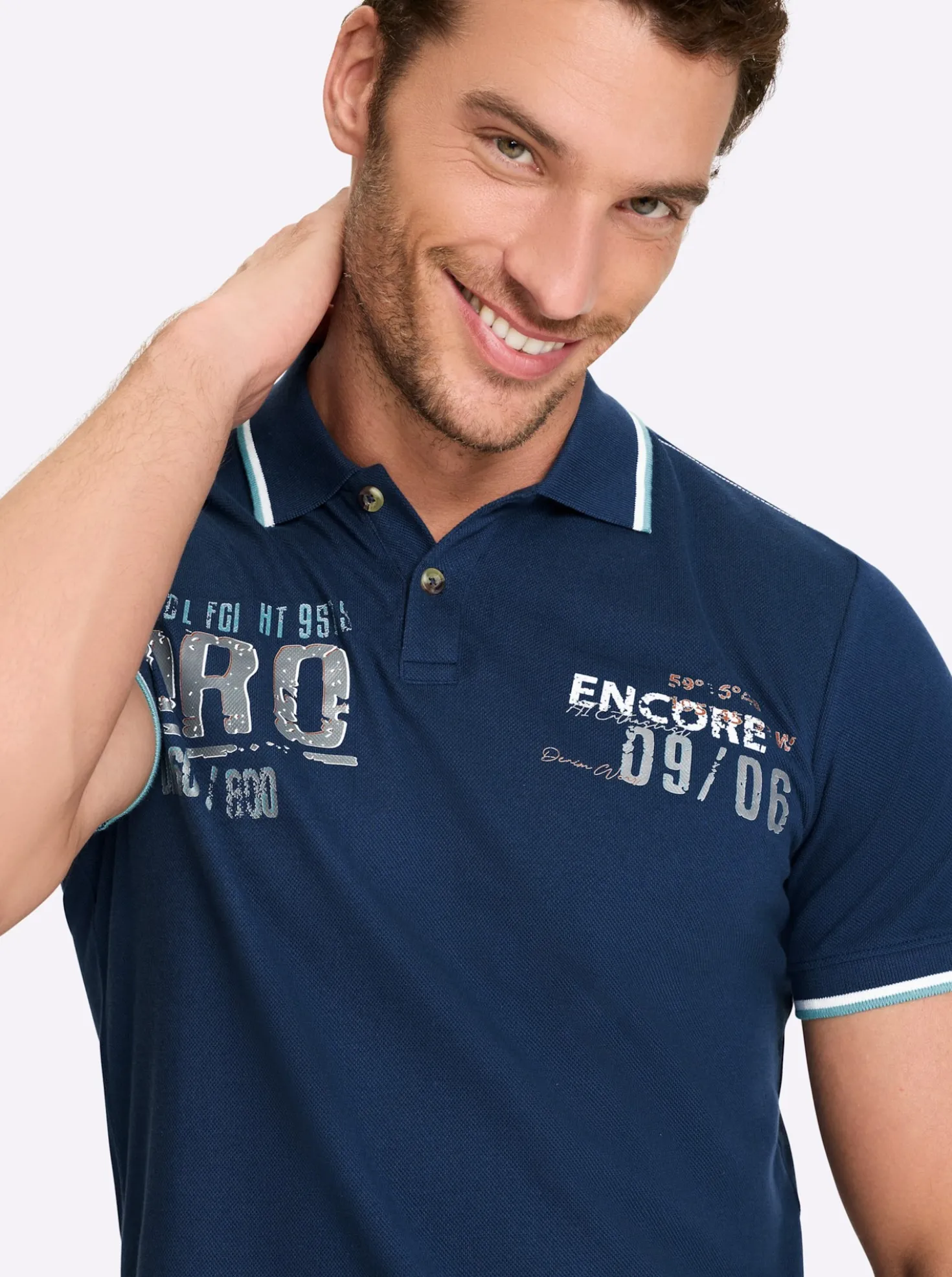 Kurzarmshirt mit Kontrast-Details, Pikee